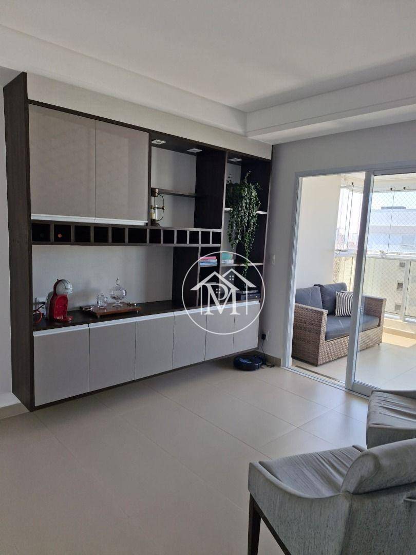 Apartamento à venda com 3 quartos, 166m² - Foto 2