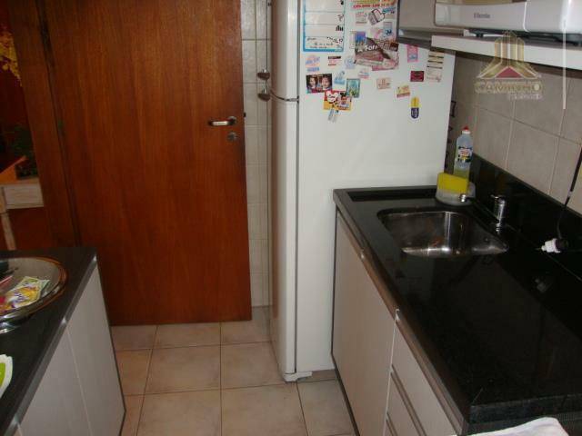 Apartamento à venda com 2 quartos, 49m² - Foto 4