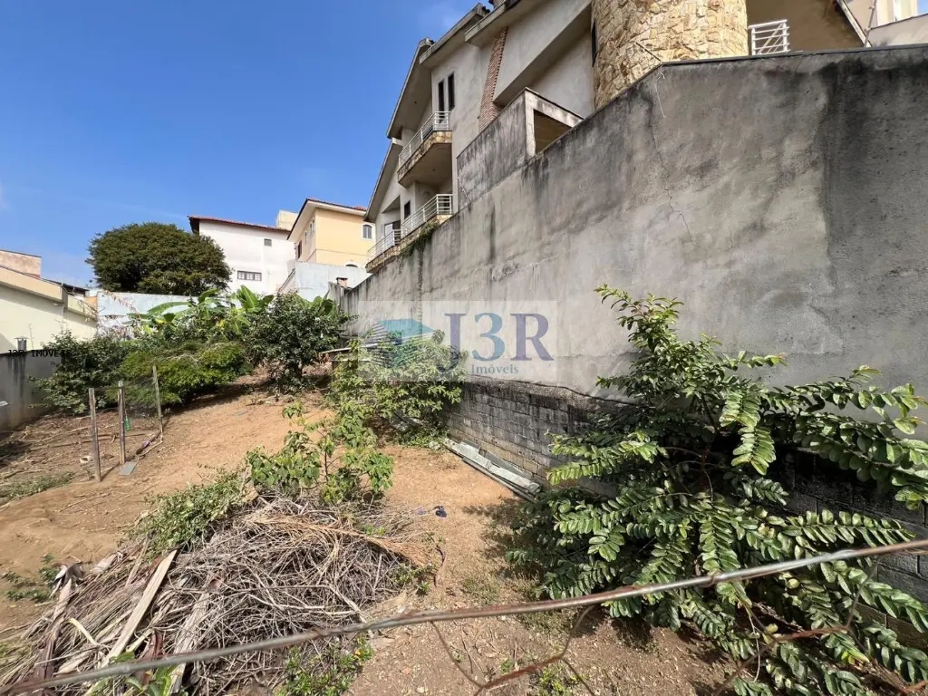 Terreno à venda, 250m² - Foto 1