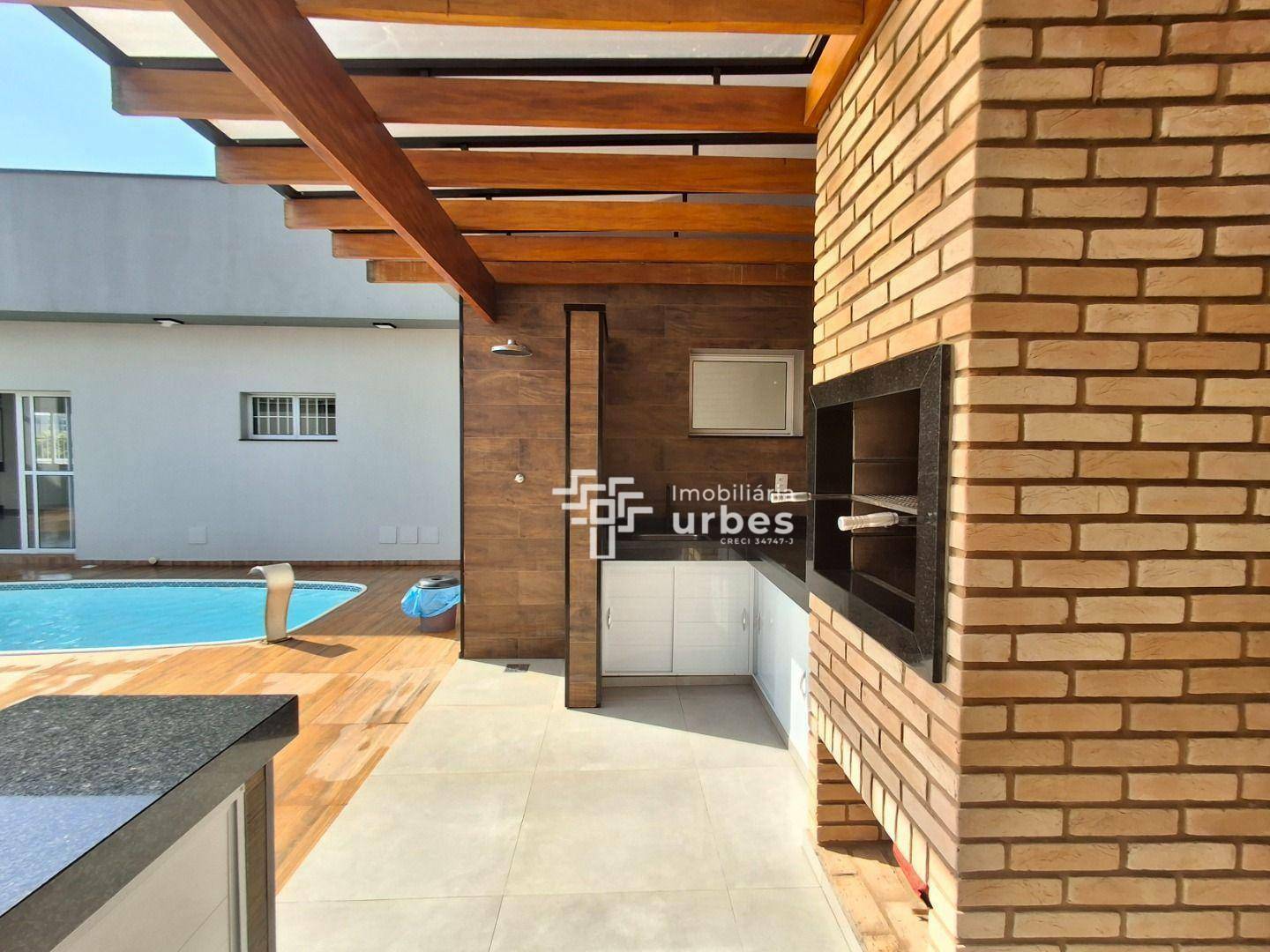 Casa à venda e aluguel com 3 quartos, 215m² - Foto 10