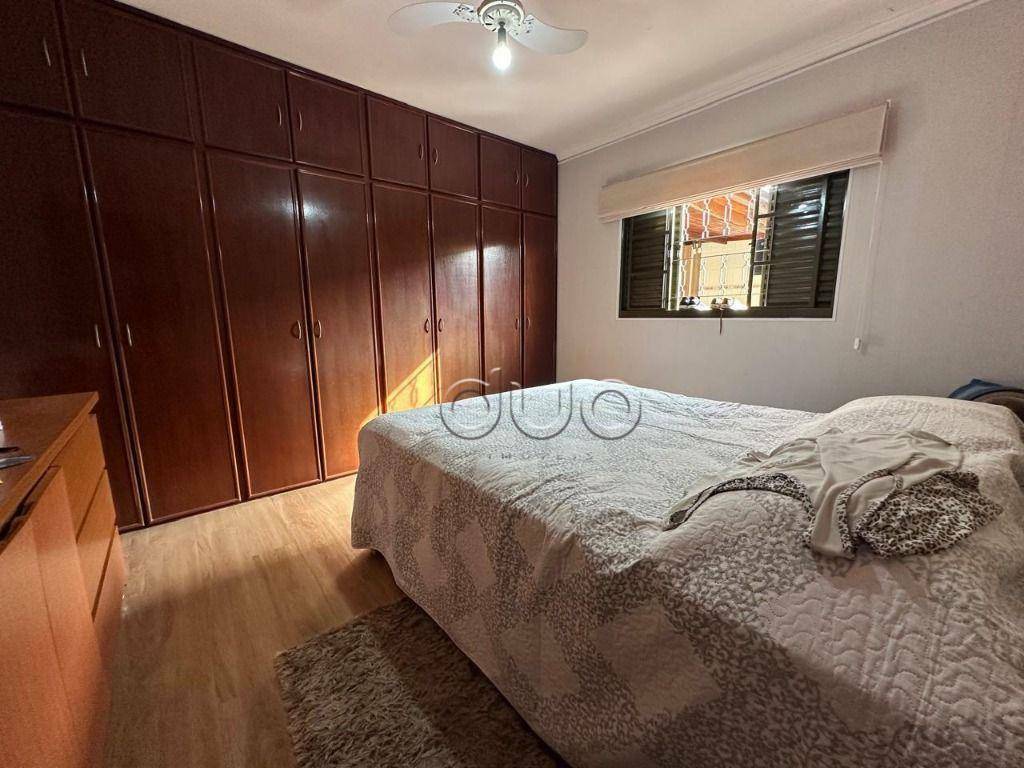 Casa à venda com 3 quartos, 170m² - Foto 14