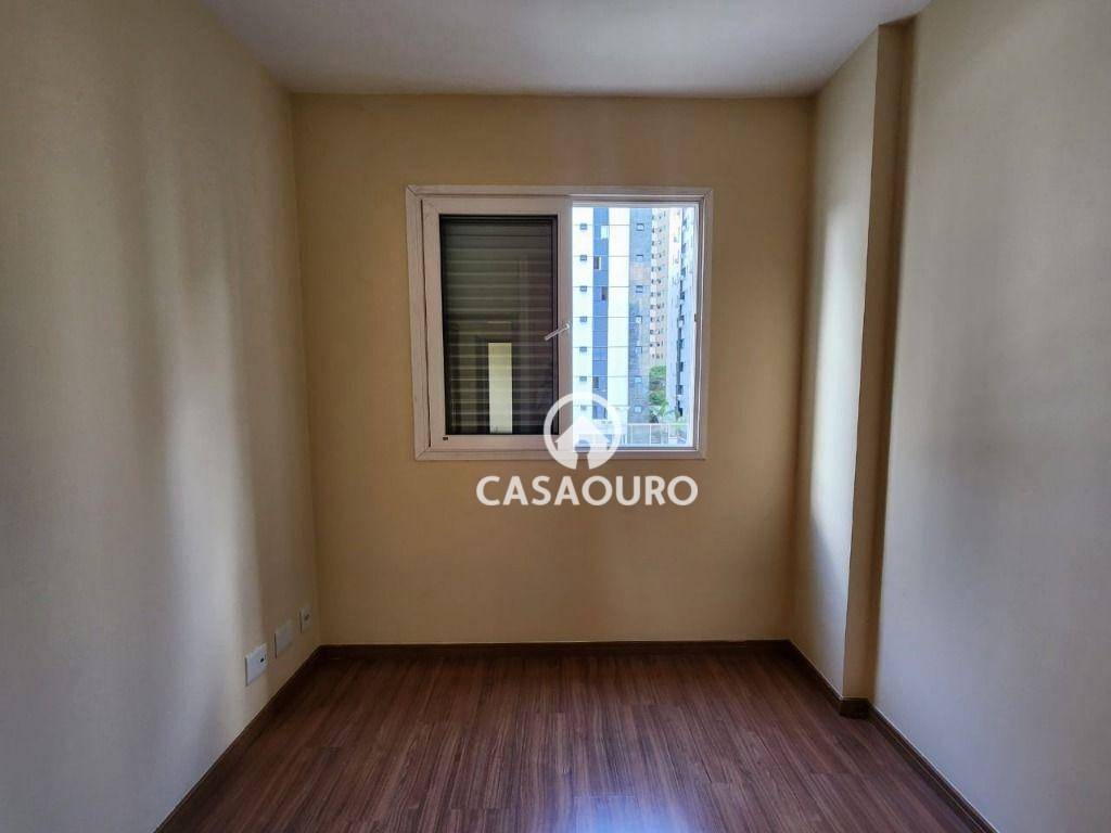 Apartamento à venda com 2 quartos, 72m² - Foto 12