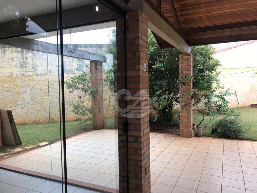 Casa à venda com 4 quartos, 217m² - Foto 11