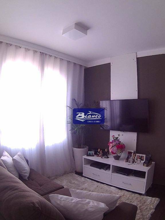 Apartamento à venda com 2 quartos, 46m² - Foto 1