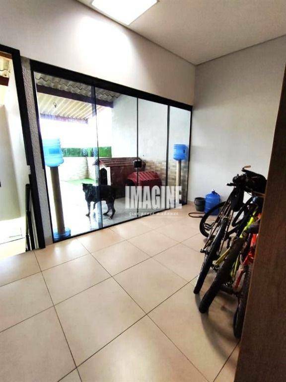 Sobrado à venda com 3 quartos, 150m² - Foto 11