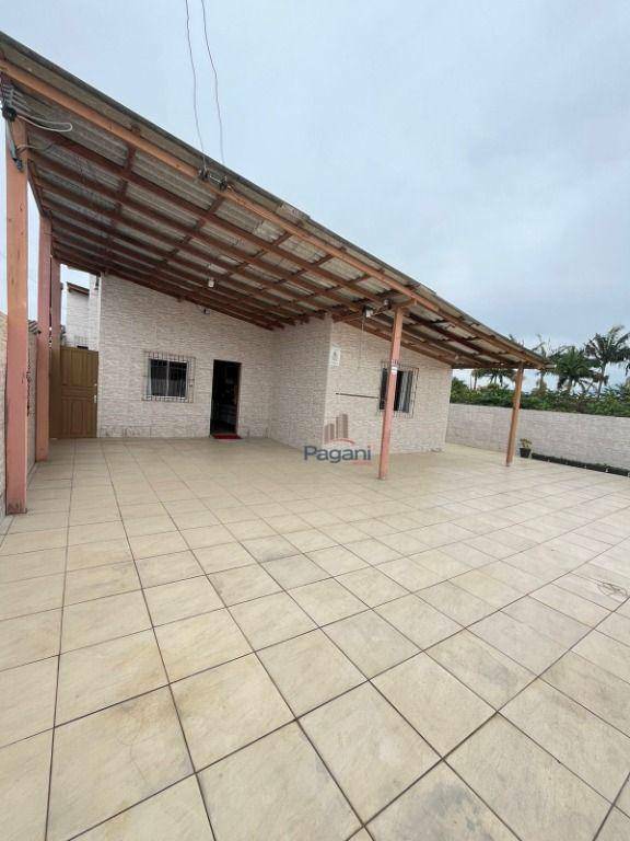 Casa à venda com 3 quartos, 200m² - Foto 3