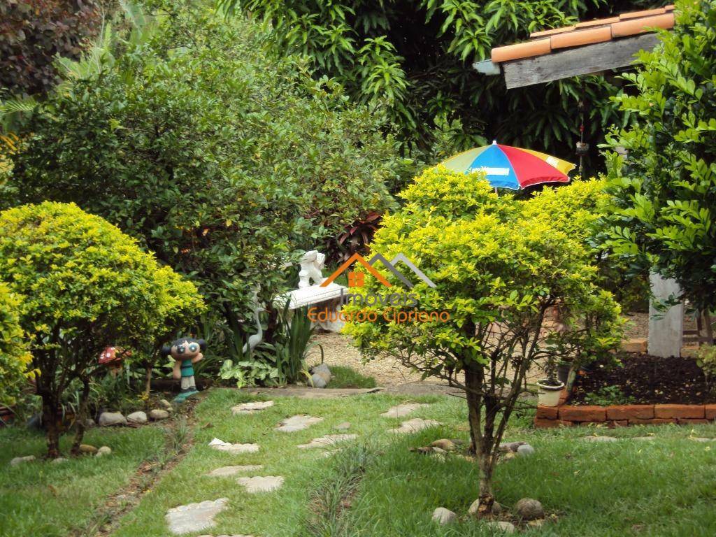 Chácara à venda com 2 quartos, 150m² - Foto 2