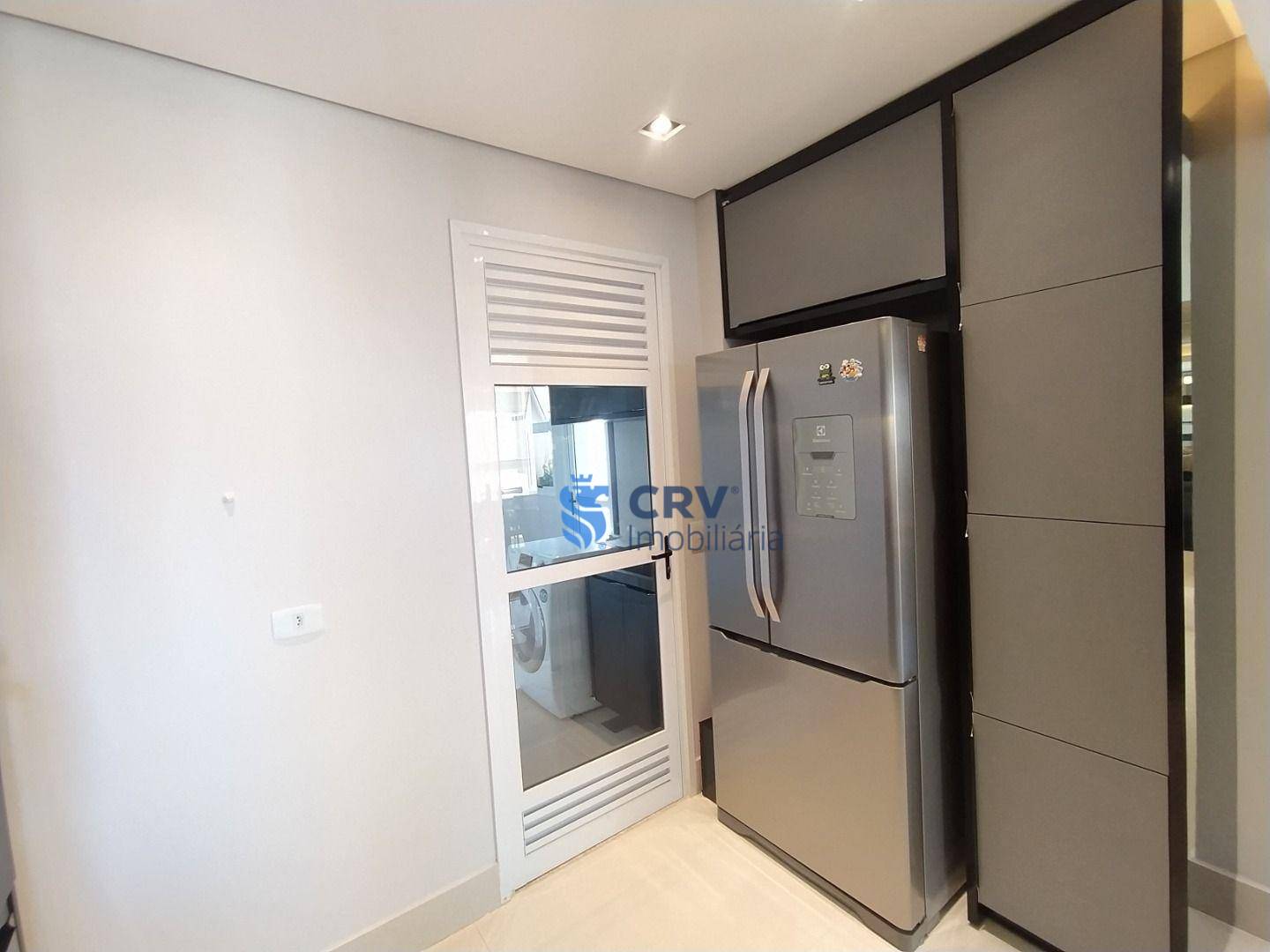 Apartamento para alugar com 3 quartos, 151m² - Foto 12