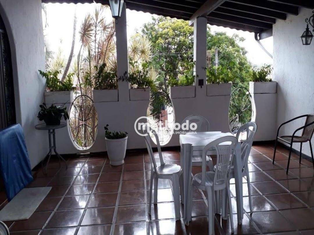 Casa à venda com 5 quartos, 380m² - Foto 16