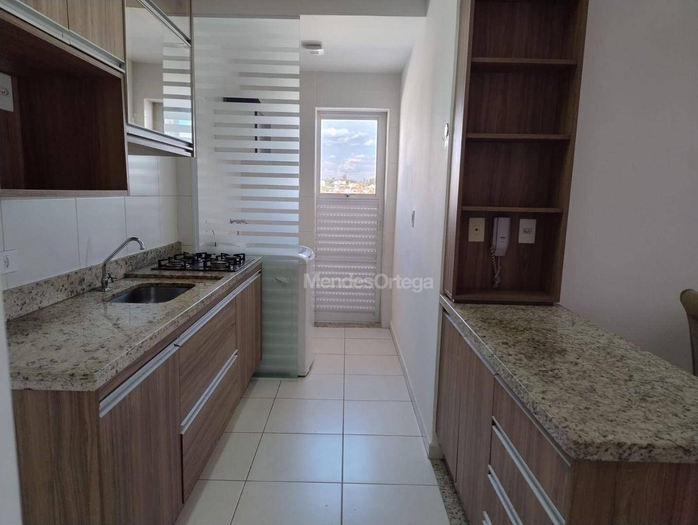 Apartamento para alugar com 2 quartos, 74m² - Foto 32