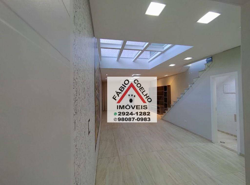 Sobrado à venda com 2 quartos, 229m² - Foto 2