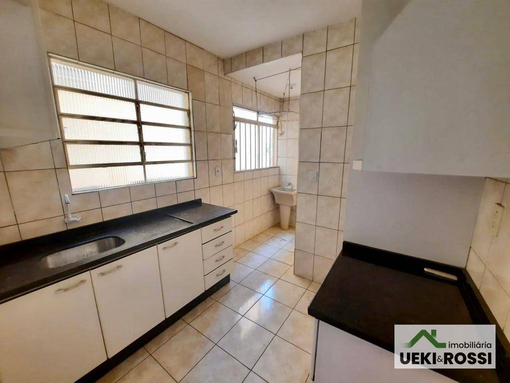 Apartamento à venda com 3 quartos, 50m² - Foto 7