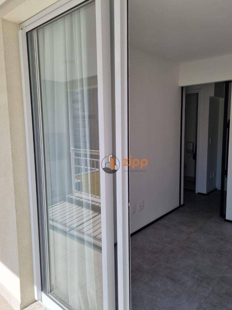 Apartamento para alugar com 2 quartos, 60m² - Foto 22