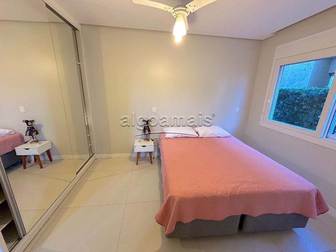 Casa de Condomínio à venda com 4 quartos, 245m² - Foto 21