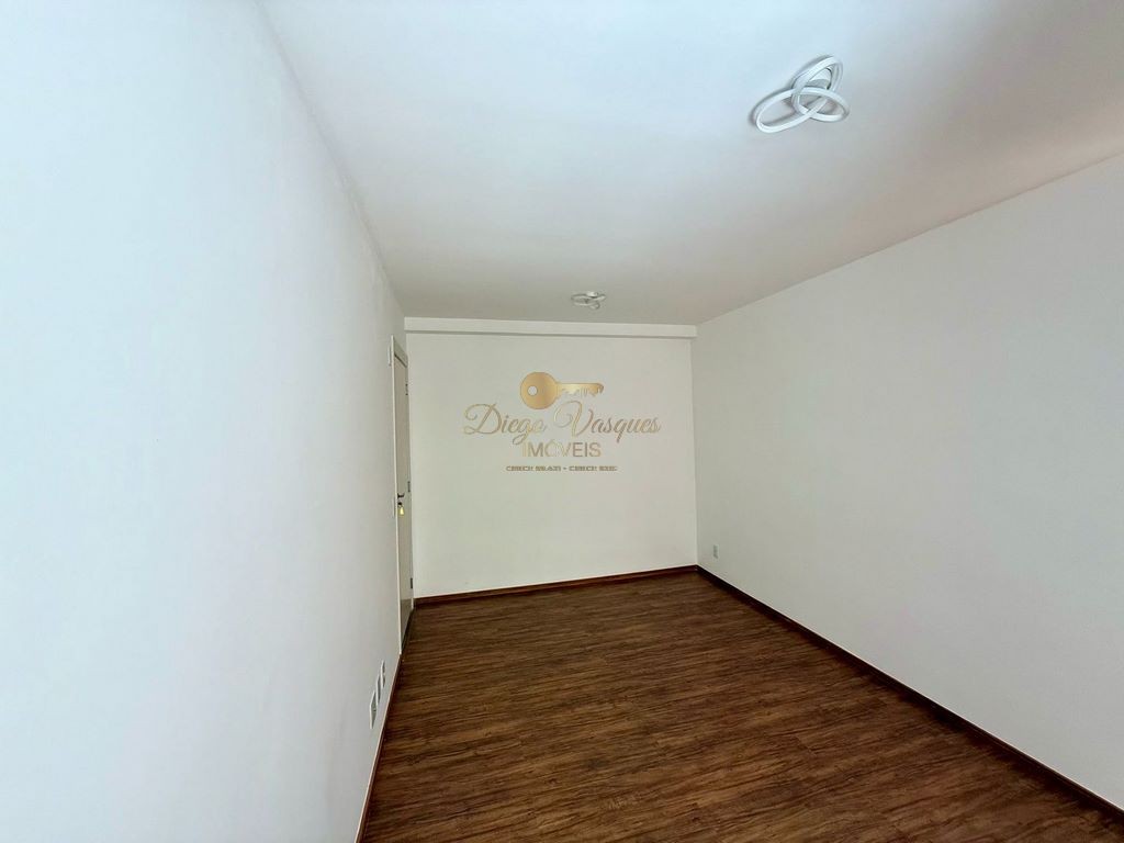 Apartamento à venda com 2 quartos, 50m² - Foto 15