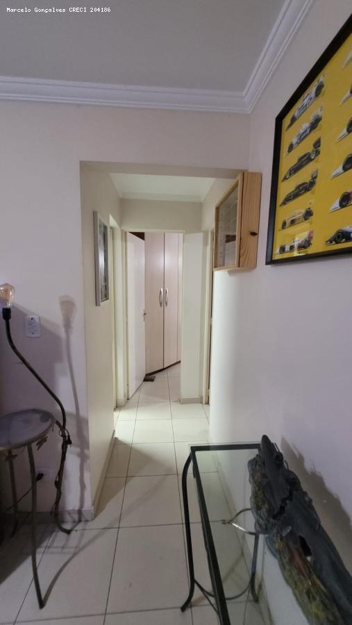 Apartamento à venda com 2 quartos, 55m² - Foto 3