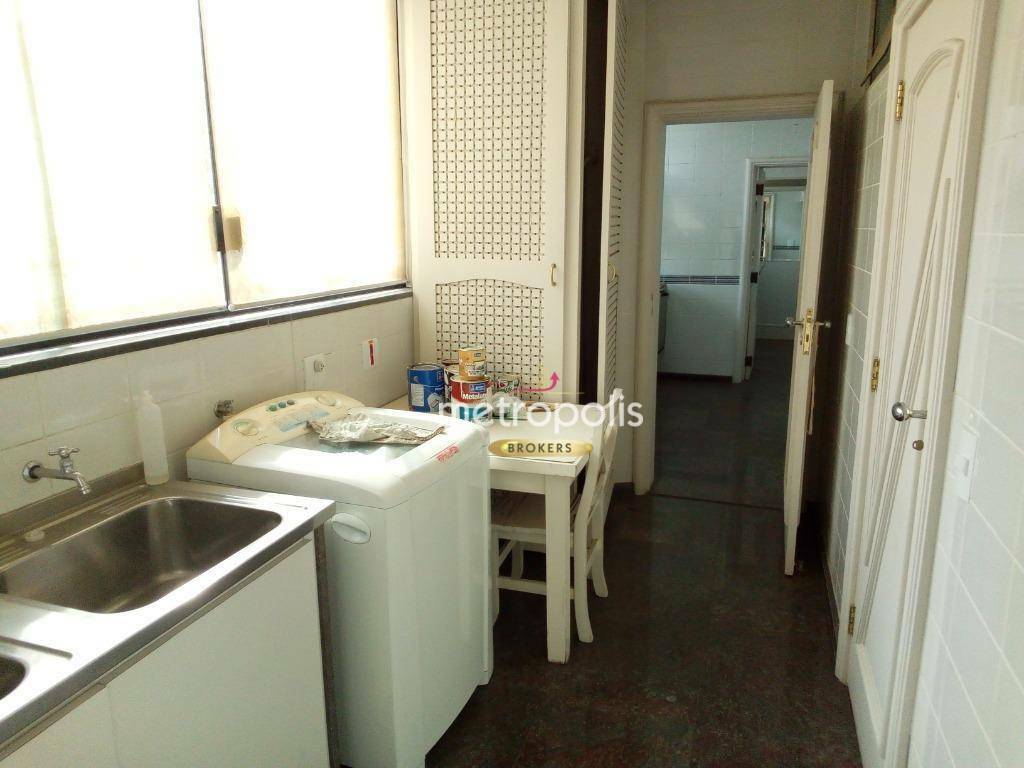 Apartamento à venda com 3 quartos, 197m² - Foto 34