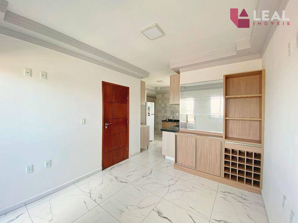 Apartamento para alugar com 2 quartos, 74m² - Foto 7