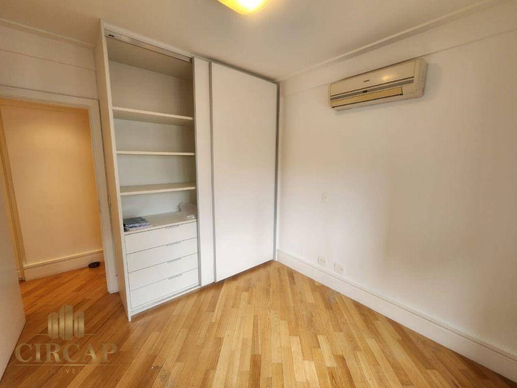 Apartamento para alugar com 3 quartos, 173m² - Foto 18