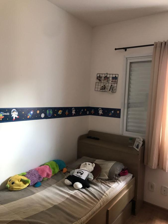 Apartamento à venda com 2 quartos, 55m² - Foto 15