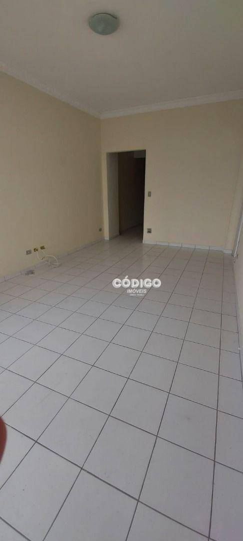 Apartamento à venda com 1 quarto, 76m² - Foto 9