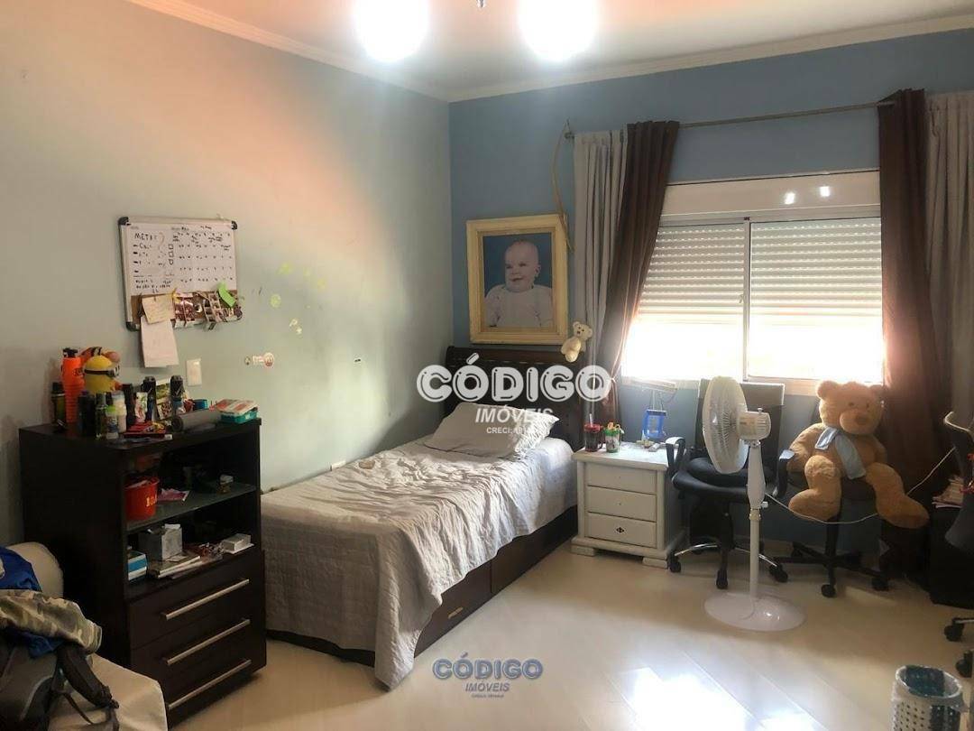 Sobrado à venda com 4 quartos, 250m² - Foto 27