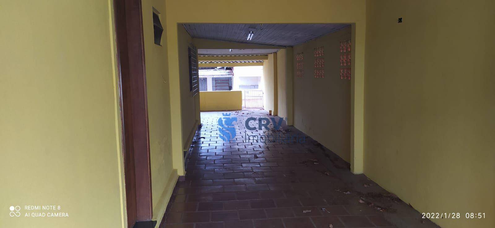 Casa à venda com 3 quartos, 218m² - Foto 4