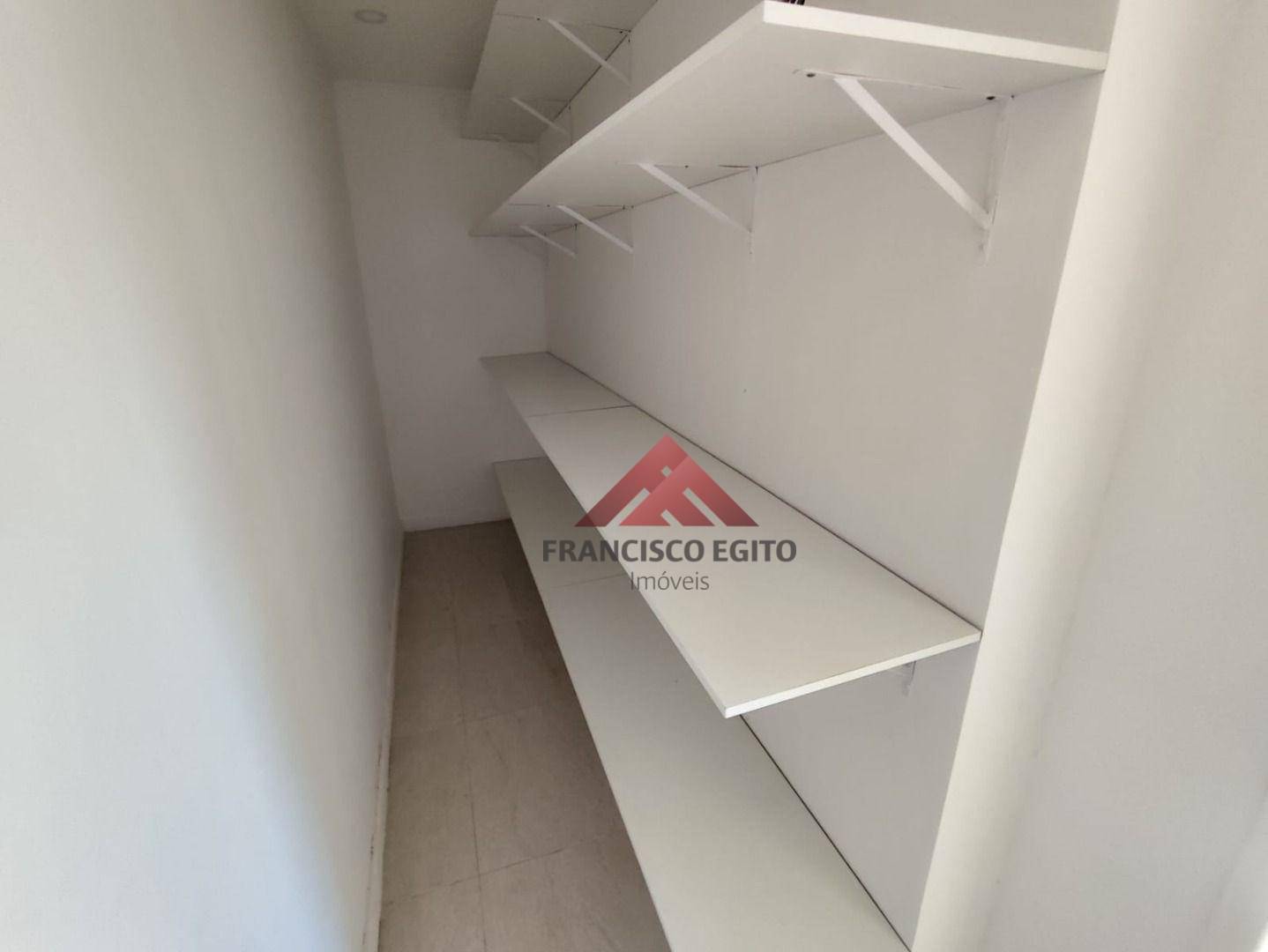 Cobertura à venda com 2 quartos, 70m² - Foto 13