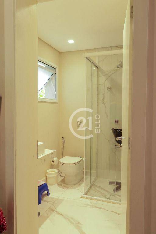Casa à venda com 4 quartos, 420m² - Foto 30