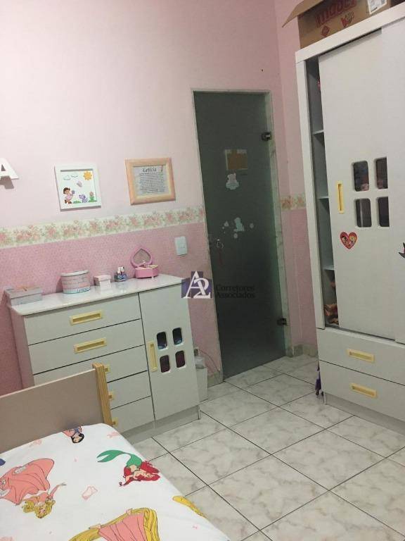 Apartamento à venda com 2 quartos, 61m² - Foto 9