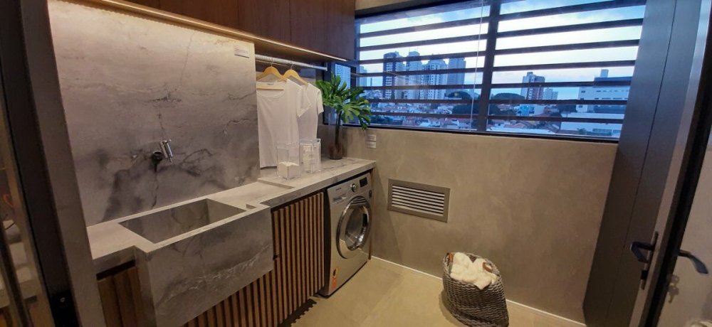 Apartamento à venda com 3 quartos, 167m² - Foto 7