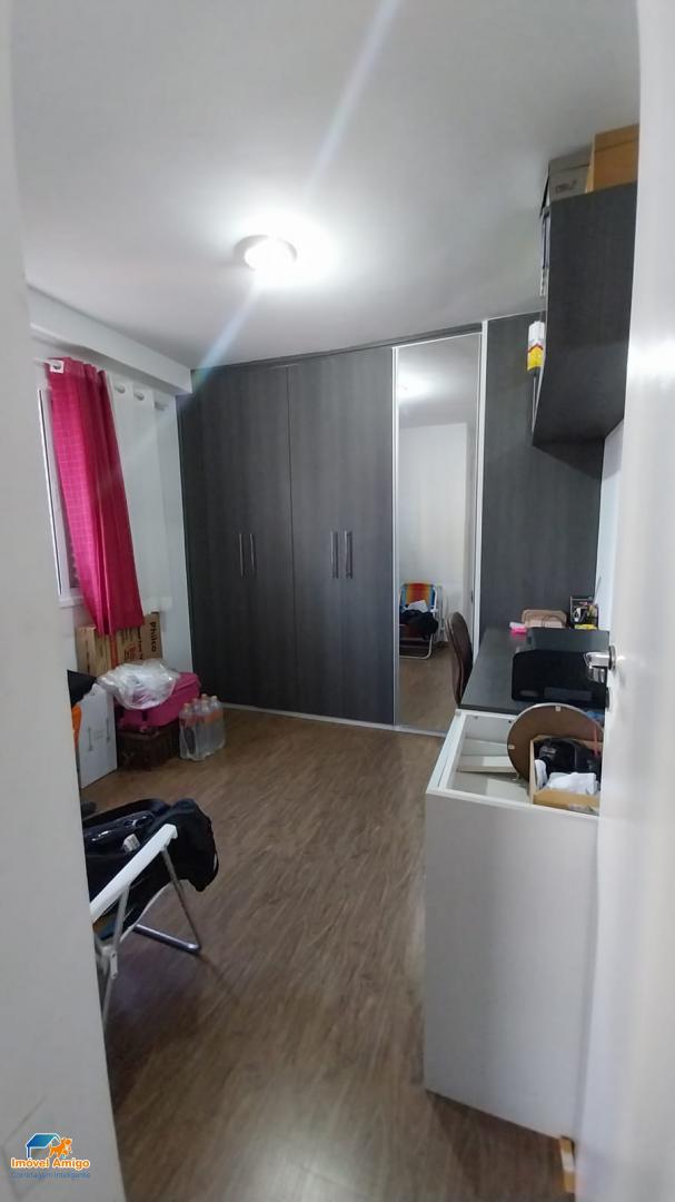 Apartamento à venda com 3 quartos - Foto 5