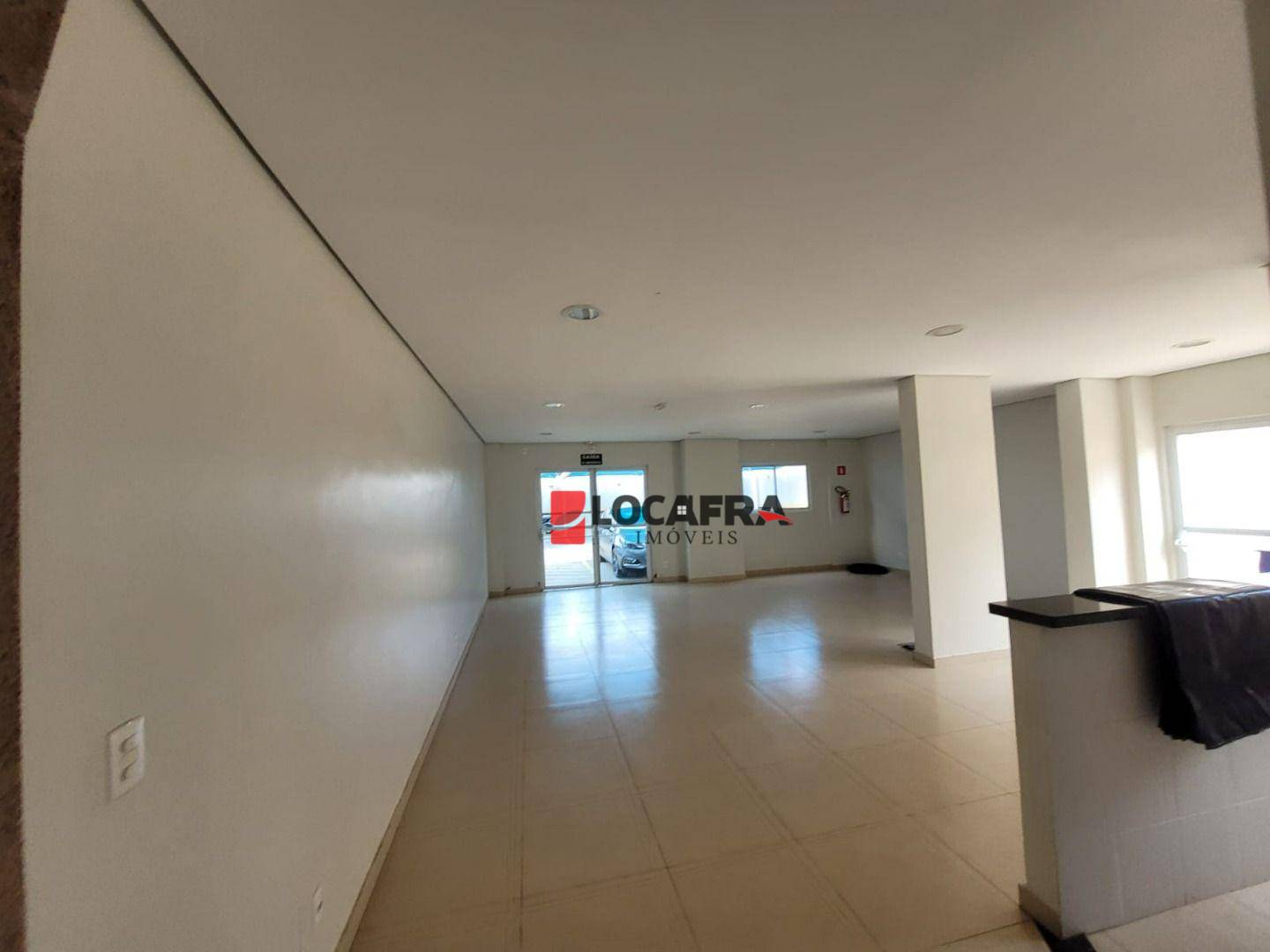 Apartamento para alugar com 2 quartos, 63m² - Foto 9