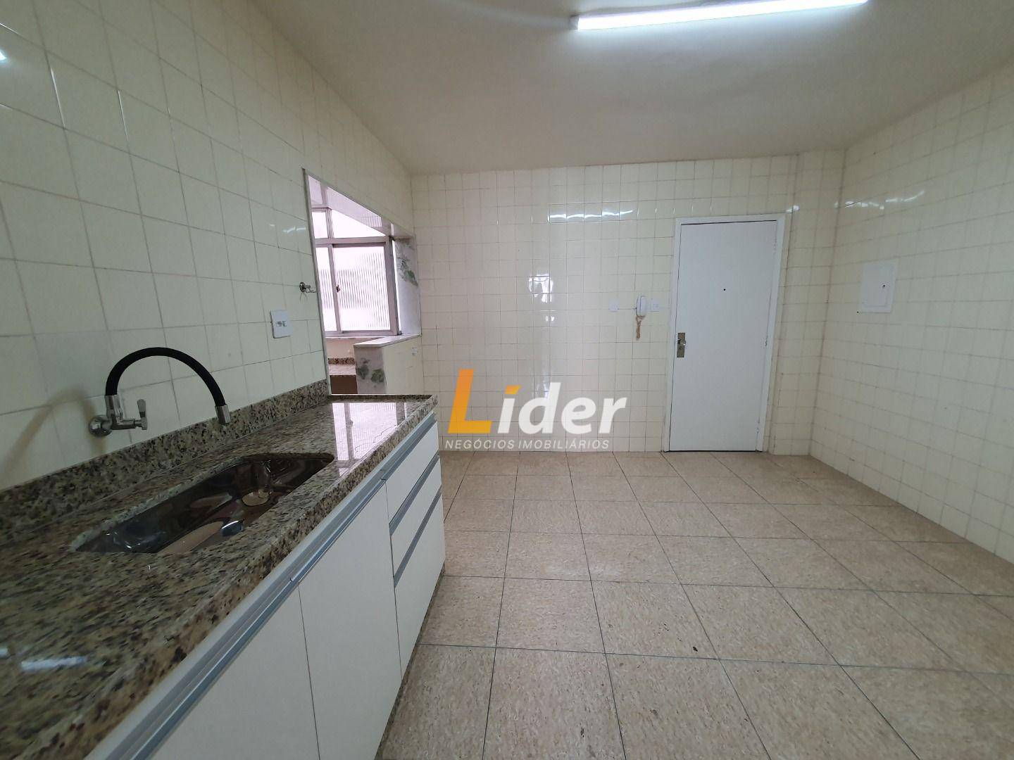 Apartamento à venda com 3 quartos, 122m² - Foto 20