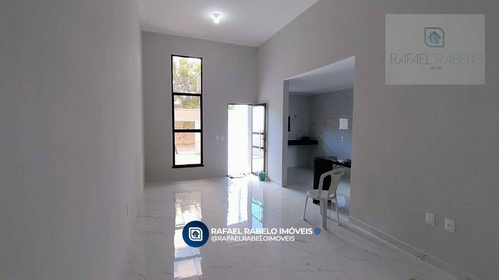 Casa à venda com 3 quartos, 101m² - Foto 3