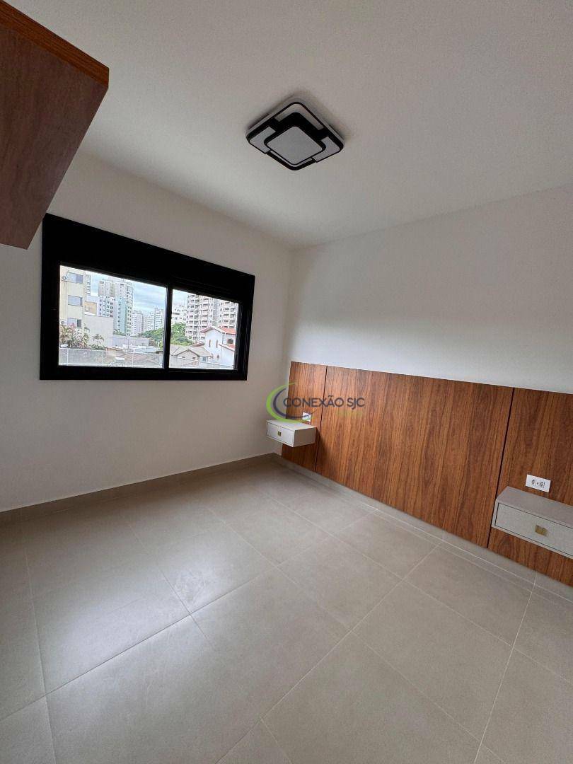 Apartamento para alugar com 3 quartos, 120m² - Foto 36