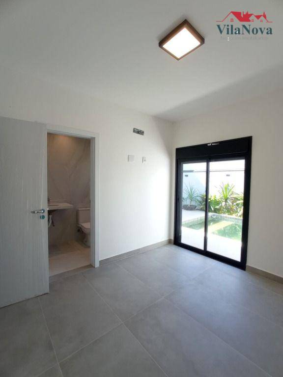 Casa de Condomínio à venda com 3 quartos, 192m² - Foto 4