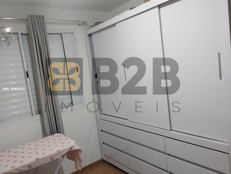 Apartamento à venda com 2 quartos, 46m² - Foto 13