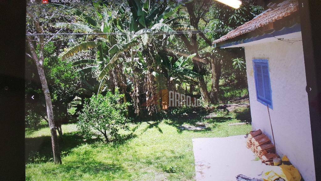 Chácara à venda com 4 quartos, 180m² - Foto 12