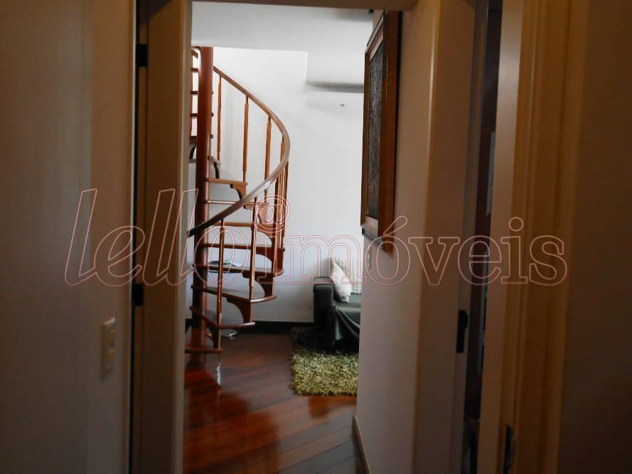 Apartamento para alugar com 2 quartos, 164m² - Foto 17