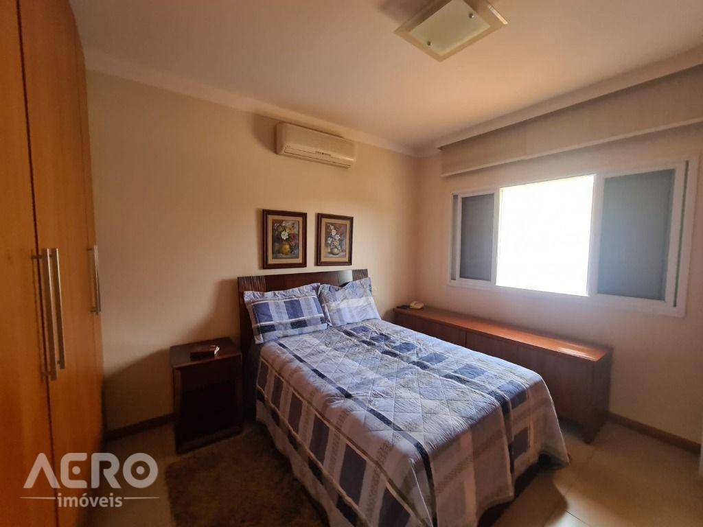 Casa de Condomínio à venda com 3 quartos, 300m² - Foto 25