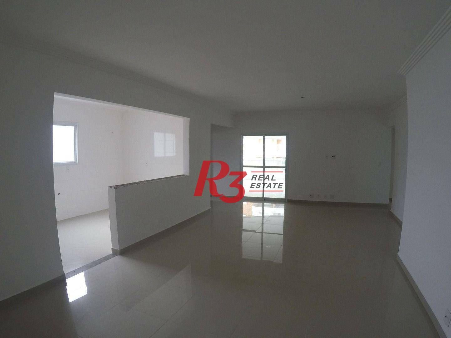 Apartamento à venda com 3 quartos, 172m² - Foto 2