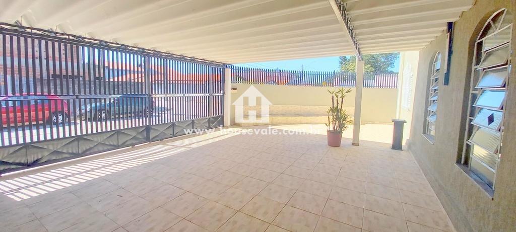 Casa à venda com 3 quartos, 180m² - Foto 3