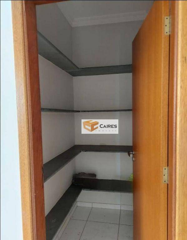 Casa de Condomínio à venda com 3 quartos, 213m² - Foto 5