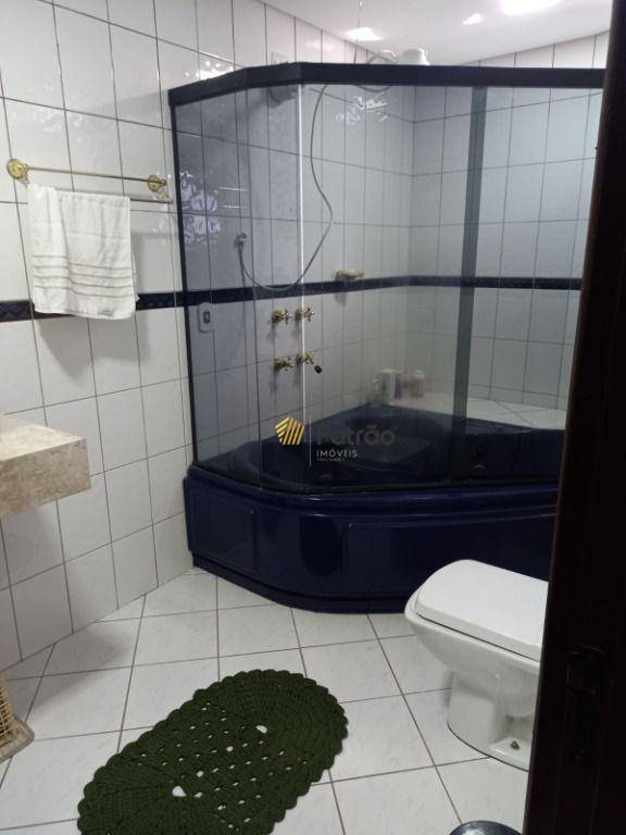 Sobrado à venda com 4 quartos, 355m² - Foto 35