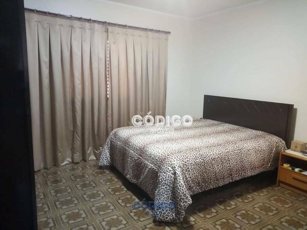 Sobrado à venda com 3 quartos, 220m² - Foto 22