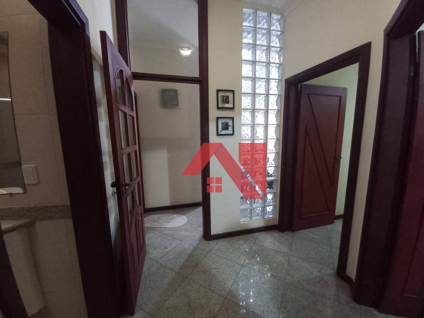 Casa à venda com 3 quartos, 415m² - Foto 31