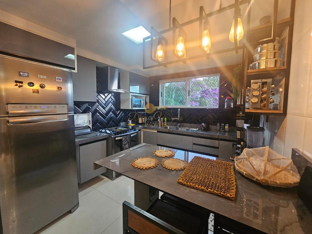 Casa de Condomínio à venda com 3 quartos, 355m² - Foto 13