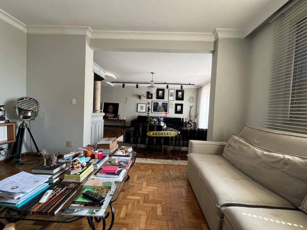 Apartamento à venda com 4 quartos, 230m² - Foto 15