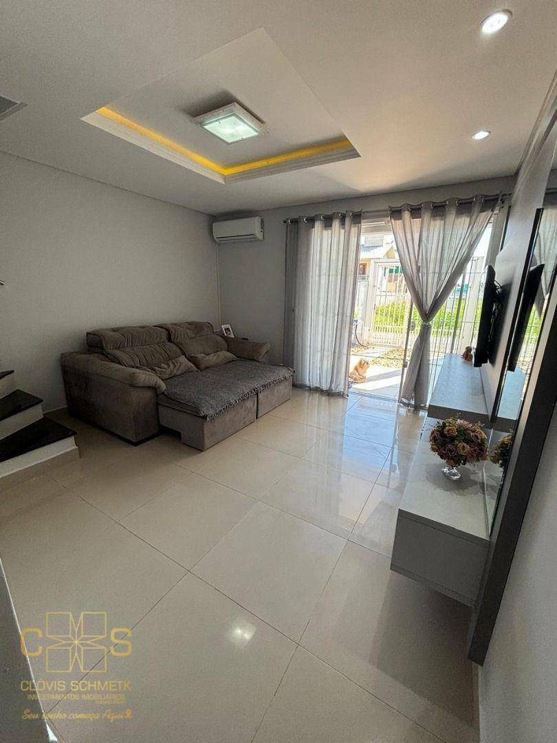 Sobrado à venda com 2 quartos, 80m² - Foto 1